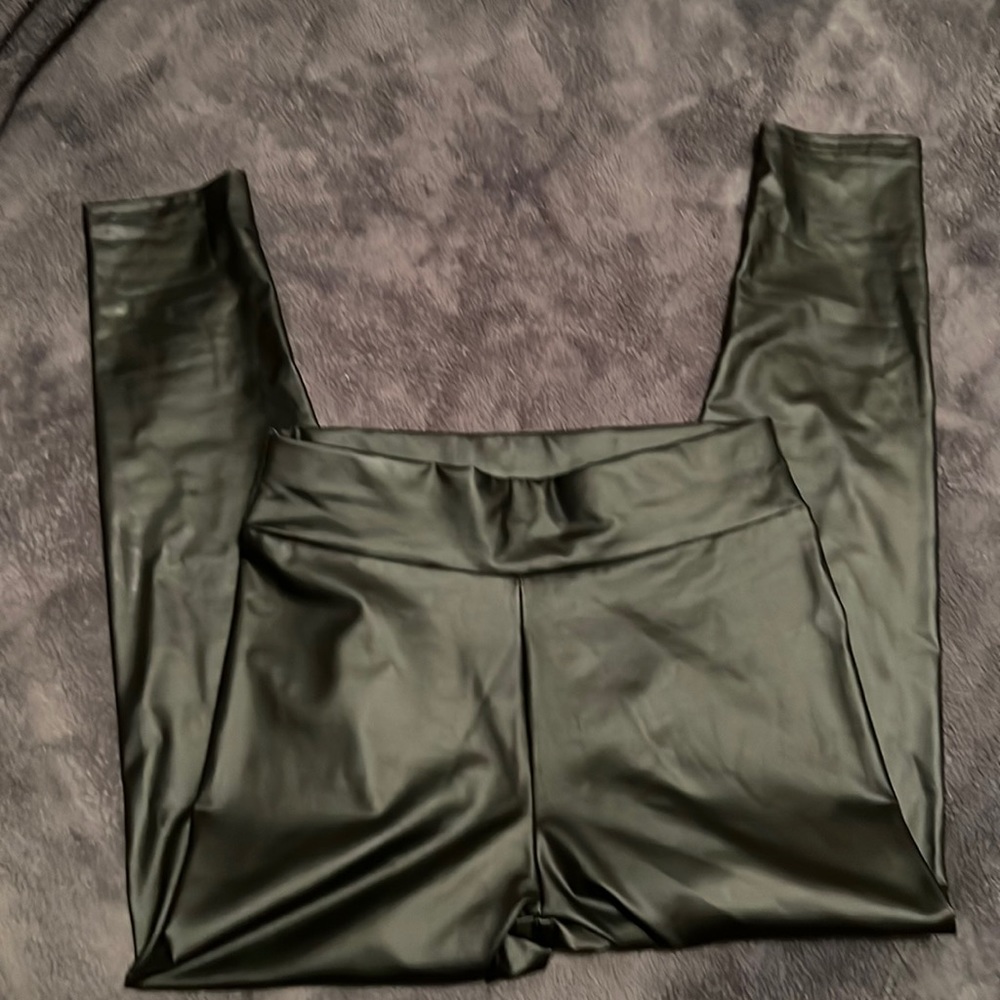 Black Shein leggings